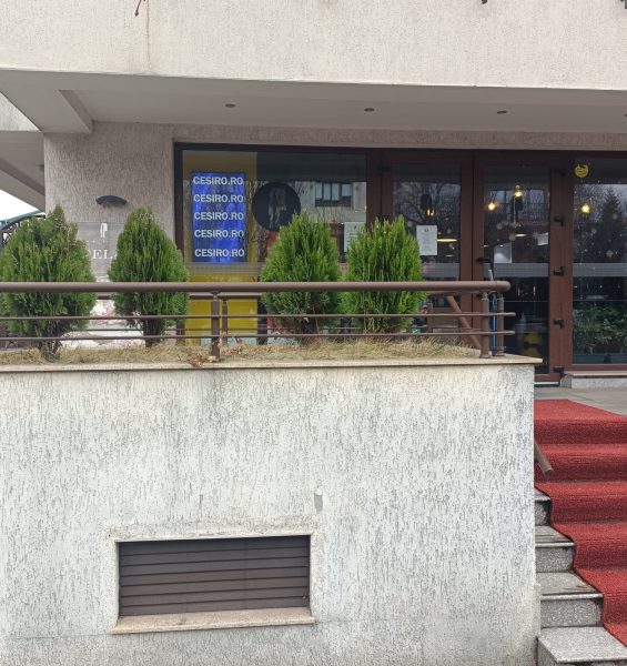 Reteaua Digitala DOOH Indoor - Meat 2 Eat Macelarie Premium